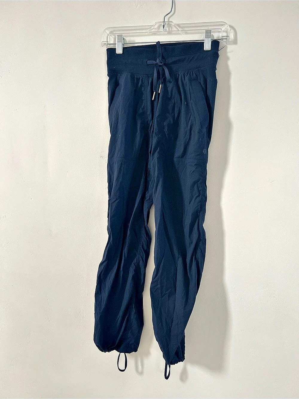 lululemon Dance Studio Pant Women's Blue Track Pants Size 2 Short